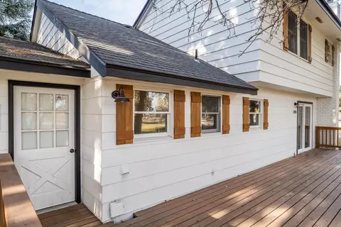 Exterior - 22135 Neff Rd, Bend, OR 97701 photo 6 of 15