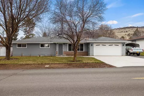 6225 Alva Ave, Klamath Falls, OR 97603