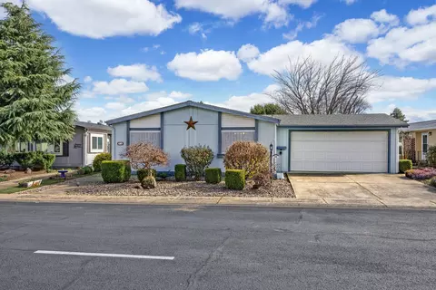 555 Freeman Rd # 94, Central Point, OR 97502