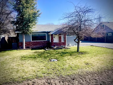 1805 Derby St, Klamath Falls, OR 97603