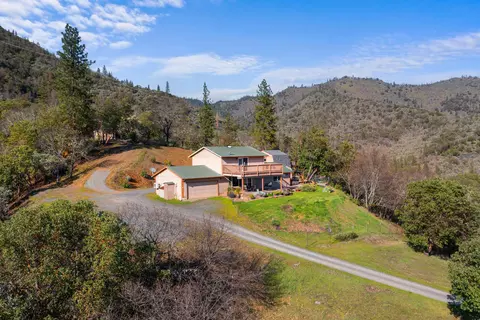 13450 Highway 234, Gold Hill, OR 97525