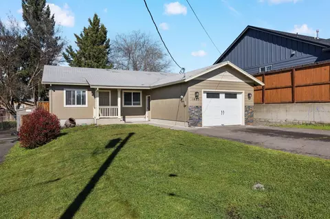 1405 Flower St #0, Medford, OR 97504
