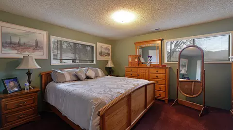 Bedroom - 207 Danconia Dr, Trail, OR 97541 photo 1 of 4
