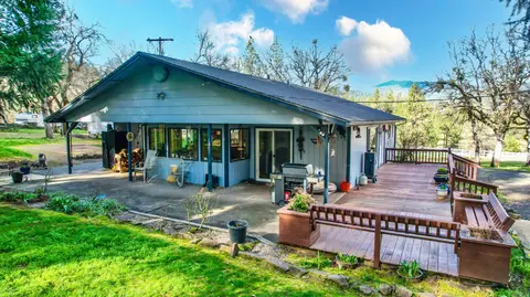 Exterior - 207 Danconia Dr, Trail, OR 97541 photo 2 of 13