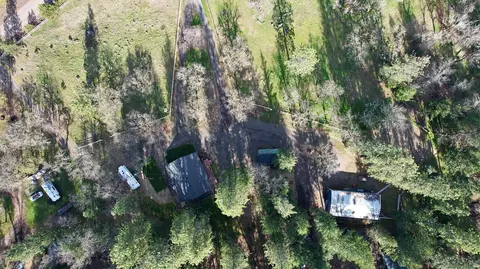 View/Area - 207 Danconia Dr, Trail, OR 97541 photo 7 of 10