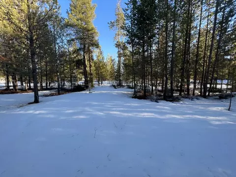 View/Area - 16151 South Dr, La Pine, OR 97739 photo 2 of 6