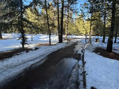 View/Area - 16151 South Dr, La Pine, OR 97739 photo 1 of 6