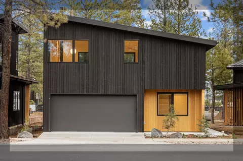 497 W Elder Way # 42, Sisters, OR 97759
