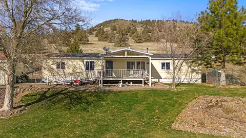 13155 Highway 140 E, Klamath Falls, OR 97603
