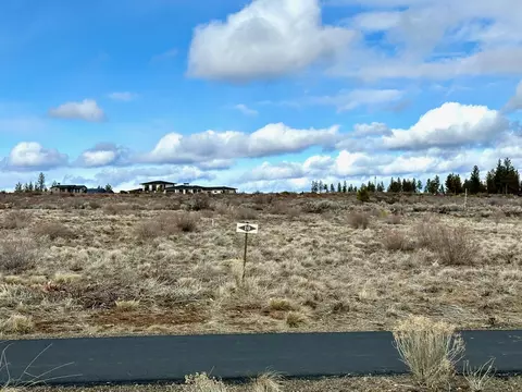 18968 Ridgeline Dr, Bend, OR 97703