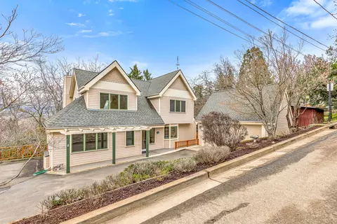 280 Alta Ave, Ashland, OR 97520