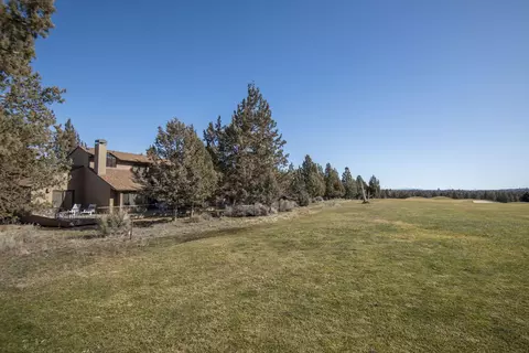 7020 Robin Ct, Redmond, OR 97756