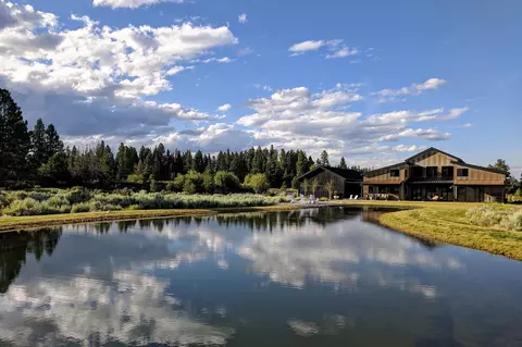 18855 Kuhlman Rd, Bend, OR 97703