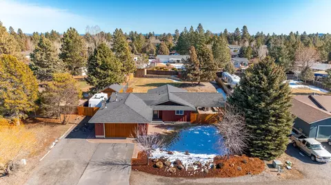 61508 SE Admiral Way, Bend, OR 97702