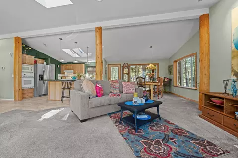 14763 Bluegrass Loop, Sisters, OR 97759 photo 19