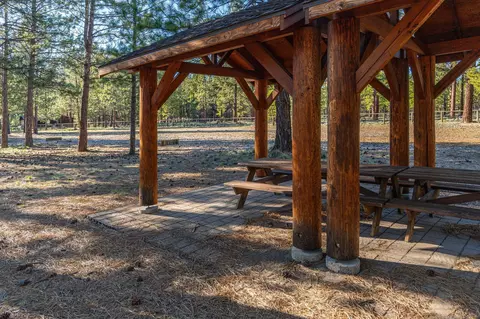 14763 Bluegrass Loop, Sisters, OR 97759 photo 43
