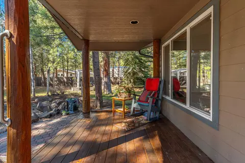 14763 Bluegrass Loop, Sisters, OR 97759 photo 3