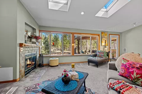 14763 Bluegrass Loop, Sisters, OR 97759 photo 17