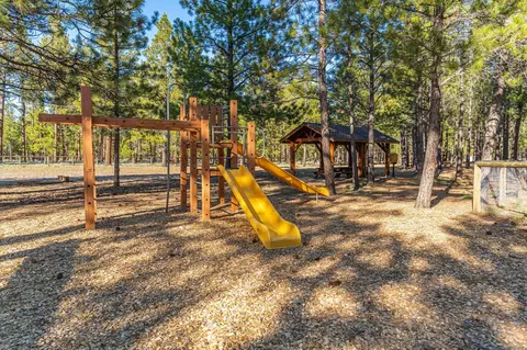 14763 Bluegrass Loop, Sisters, OR 97759 photo 42