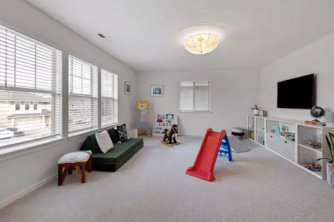 Living - 21163 Clairaway Ave, Bend, OR 97702 photo 5 of 5