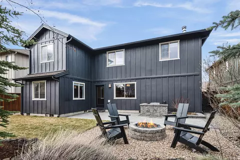 Exterior - 21163 Clairaway Ave, Bend, OR 97702 photo 3 of 7