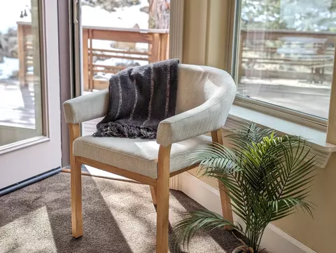 Living - 66530 Ponderosa Loop, Bend, OR 97703 photo 5 of 7