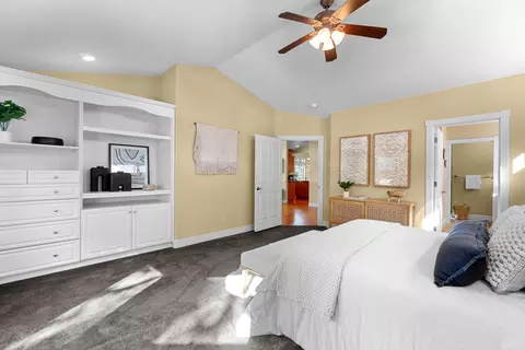 Bedroom - 66530 Ponderosa Loop, Bend, OR 97703 photo 4 of 5