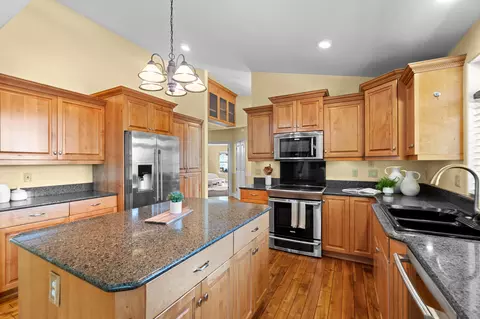 Kitchen - 66530 Ponderosa Loop, Bend, OR 97703 photo 1 of 4