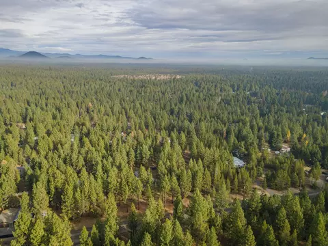 15876 Old Mill Rd, La Pine, OR 97739 photo 13