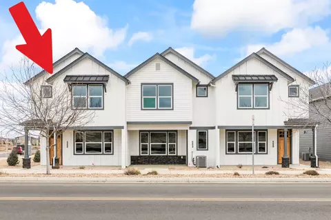 3902 SW Badger Ave #139, Redmond, OR 97756