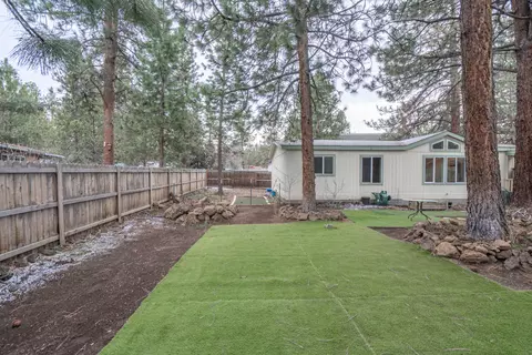 60924 Alpine Dr, Bend, OR 97702 photo 29