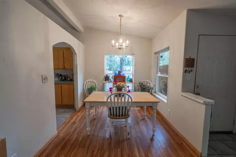 60924 Alpine Dr, Bend, OR 97702 photo 8