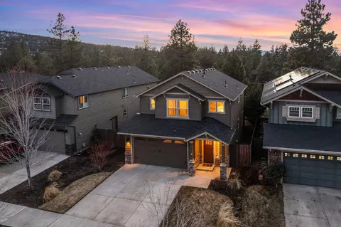 Exterior - 63273 NW Newhall Pl, Bend, OR 97703 photo 2 of 9