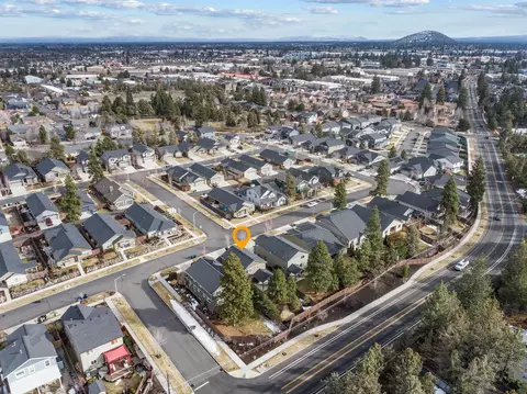 View/Area - 63273 NW Newhall Pl, Bend, OR 97703 photo 4 of 5