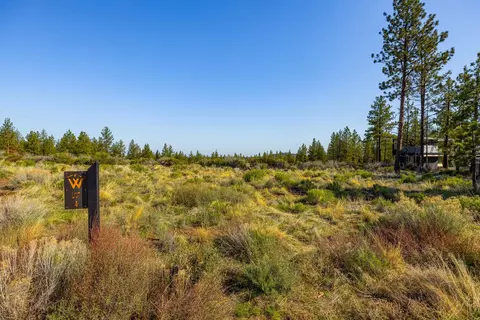62545 Huntsman Loop, Bend, OR 97703 photo 4