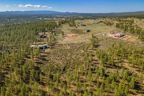 62545 Huntsman Loop, Bend, OR 97703 photo 17