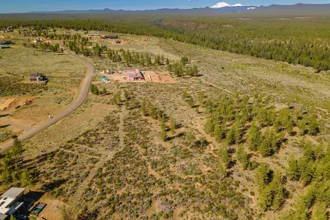 62545 Huntsman Loop, Bend, OR 97703 photo 14
