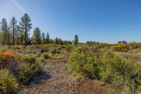 62545 Huntsman Loop, Bend, OR 97703 photo 11