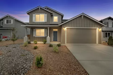 4058 SW Reindeer Pl #HOME41, Redmond, OR 97756