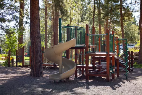61878 Fall Creek Loop, Bend, OR 97702 photo 49