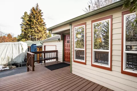 Exterior - 836 NE 9th St, Bend, OR 97701 photo 3 of 18