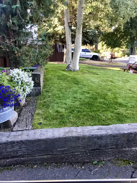 Exterior - 836 NE 9th St, Bend, OR 97701 photo 15 of 18