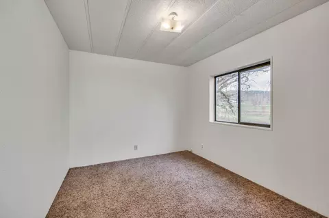 195 W Rolling Hills Dr, Eagle Point, OR 97524 photo 25