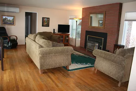 438 E Fourth Ave #0, Riddle, OR 97469 photo 2