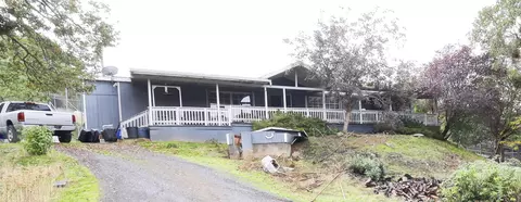 2961 Hwy 238, Medford, OR 97501