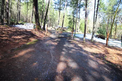 7726 Riverbanks Rd, Grants Pass, OR 97527