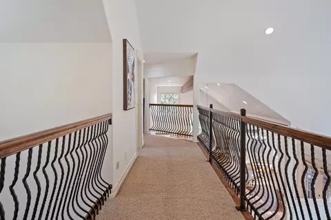 Entry Way - 676 NW Powell Butte Loop, Bend, OR 97703 photo 4 of 4
