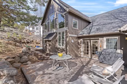 Exterior - 676 NW Powell Butte Loop, Bend, OR 97703 photo 3 of 6