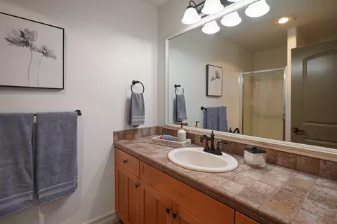 Bath - 676 NW Powell Butte Loop, Bend, OR 97703 photo 8 of 8