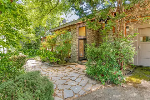 4886 Hwy 66, Ashland, OR 97520